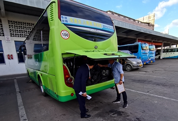 c9059b2aaaedf26bb74e3ce7a8ff6f3.jpg c9059b2aaaedf26bb74e3ce7a8ff6f3.jpg